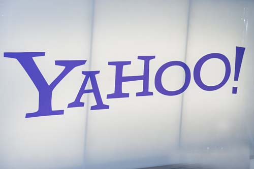  Yahoo to join Google spy-free email